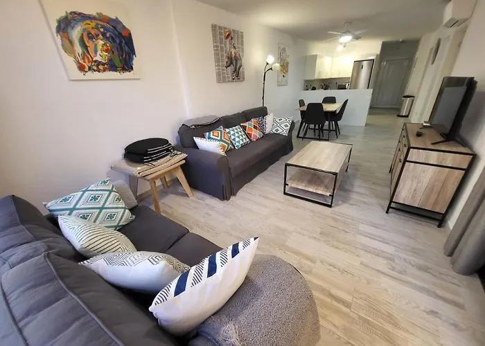 Appartement Castle Harbour 2 *